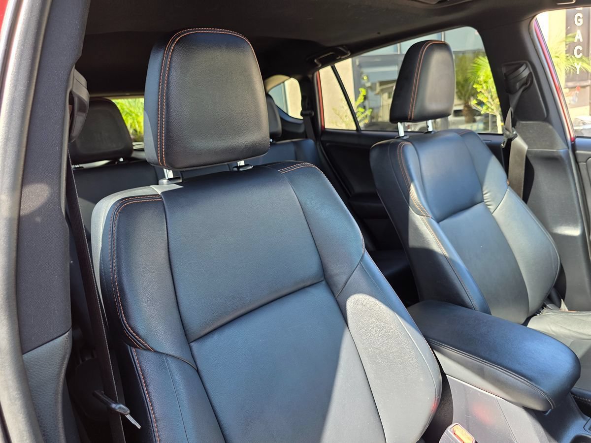 Used 2017 Toyota RAV4 SE FWD image 17