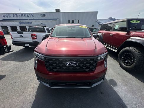 New 2026 Ford Maverick XLT image 25