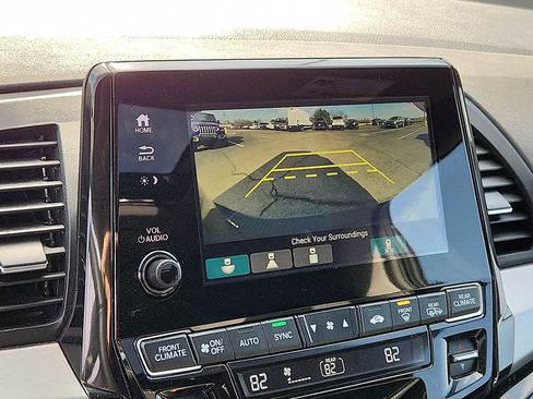 Used 2024 Honda Odyssey Touring image 16