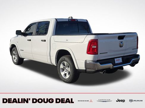 New 2026 RAM 1500 Big Horn AWD/4WD image 3