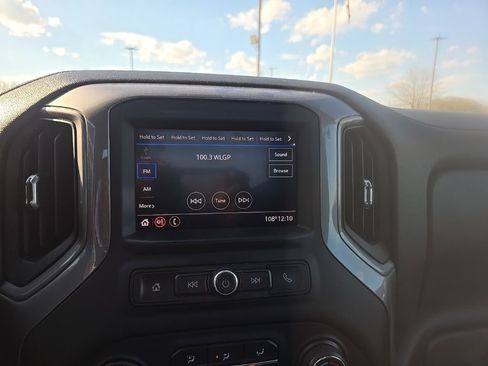 Used 2020 Chevrolet Silverado 1500 W/T image 10