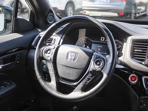 Used 2023 Honda Ridgeline Black Edition image 21