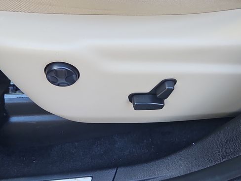 Used 2022 Dodge Durango GT image 18