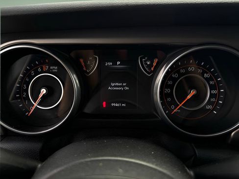 Used 2018 Jeep Wrangler Unlimited Sport S AWD/4WD image 22