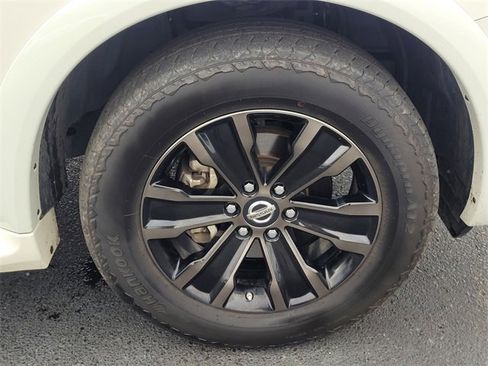 Certified 2020 Nissan Armada Platinum w/ Captain's Chairs Package image 19