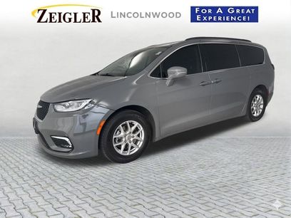 Used 2022 Chrysler Pacifica Touring-L