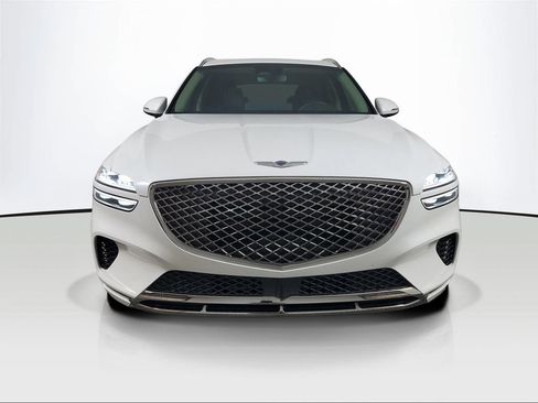 Used 2025 Genesis GV70 2.5T AWD/4WD image 2