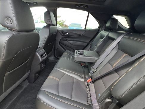 Used 2024 Chevrolet Equinox Premier image 13