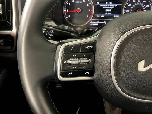Used 2023 Kia Sorento S FWD image 11