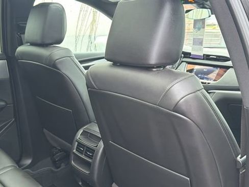 Used 2022 Cadillac XT5 Premium Luxury AWD/4WD image 28