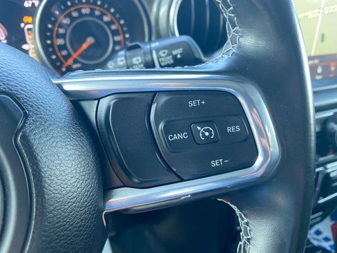 Used 2021 Jeep Wrangler Unlimited Sahara w/ Uconnect 4C Nav & Sound Group image 28