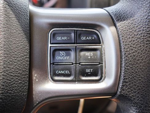 Used 2024 RAM 1500 Classic SLT AWD/4WD image 13