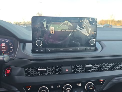 Used 2023 Honda Accord EX image 21