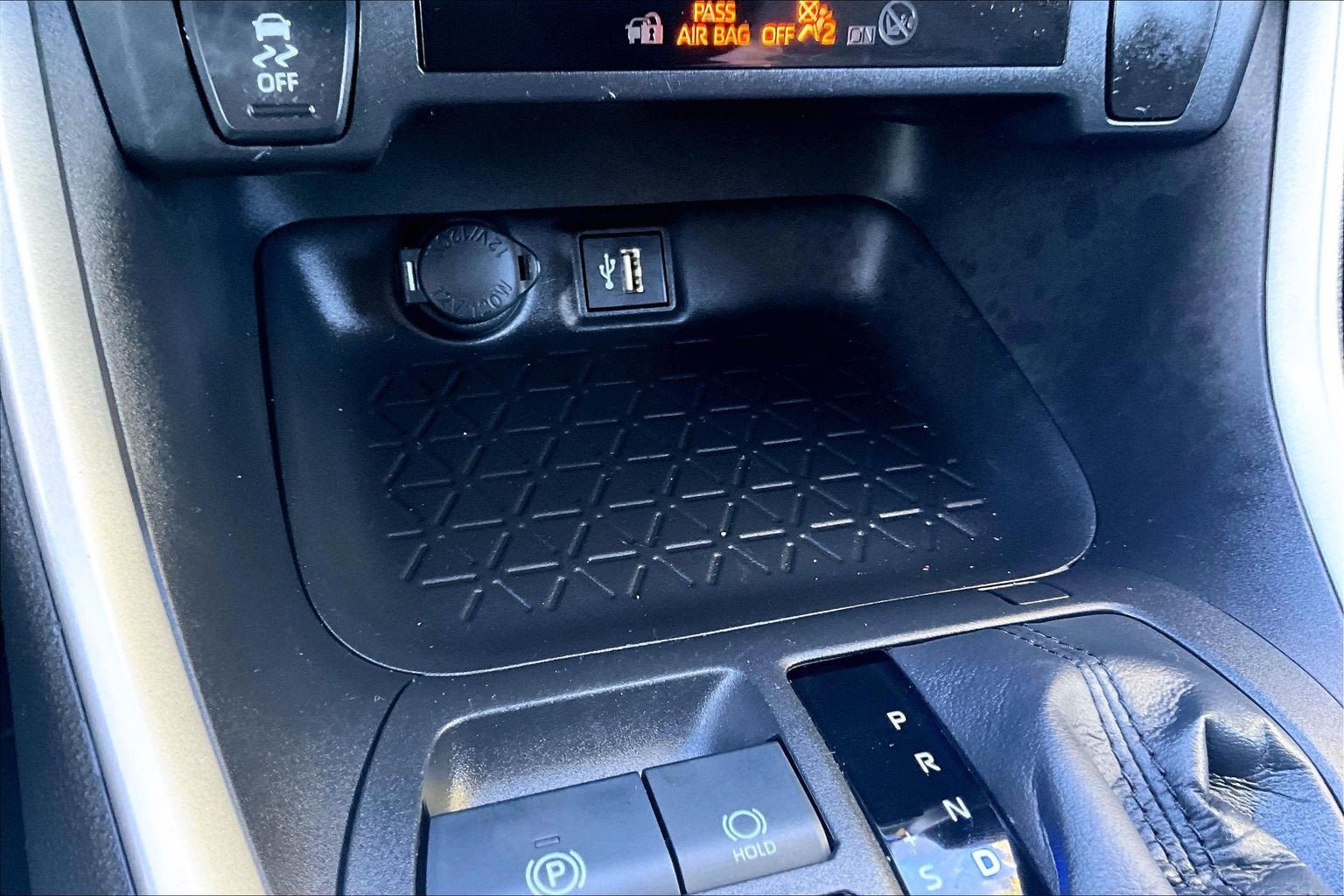 Used 2023 Toyota RAV4 XLE w/ Convenience Package AWD/4WD image 31