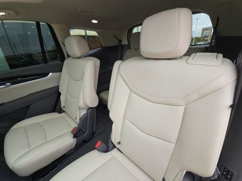 New 2025 Cadillac XT6 Premium Luxury w/ LPO, Floor Liner Package image 18