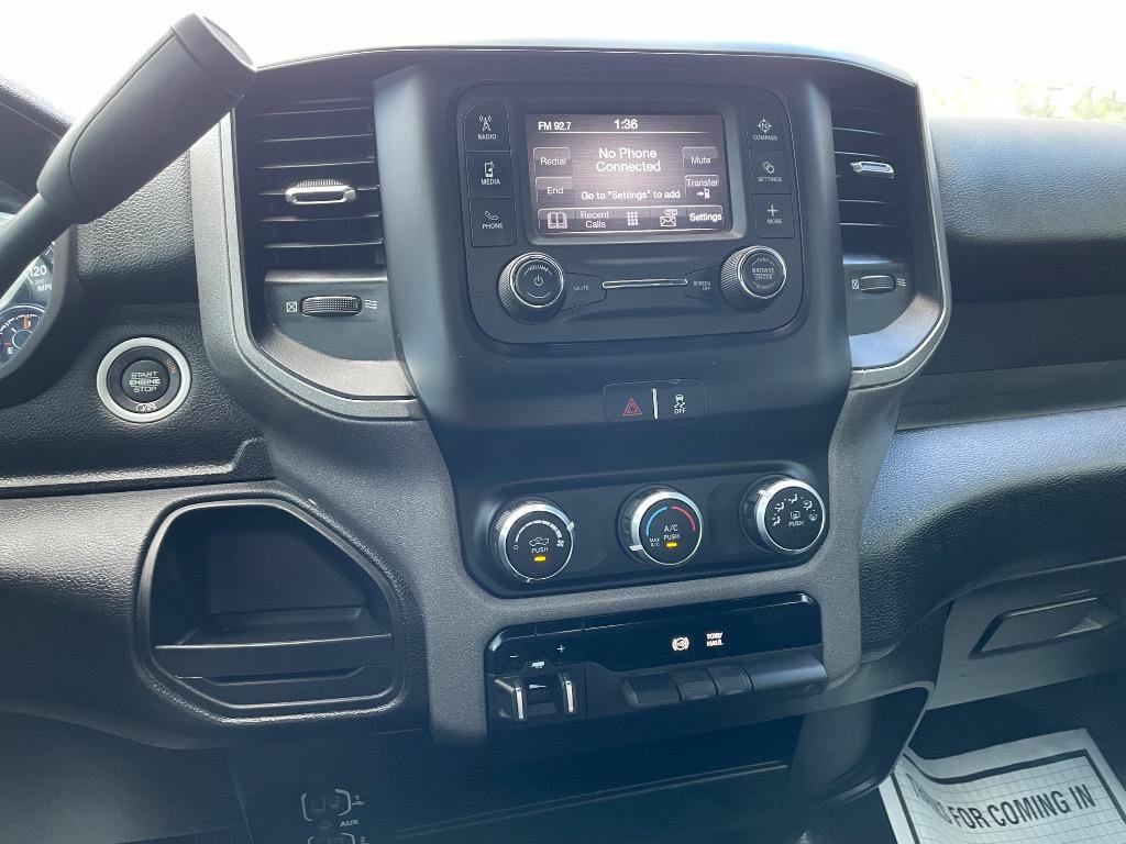 Used 2022 RAM 2500 Tradesman w/ Chrome Appearance Group AWD/4WD image 18