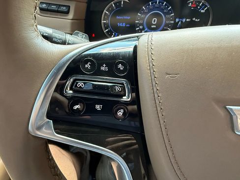 Used 2019 Cadillac Escalade Platinum image 20