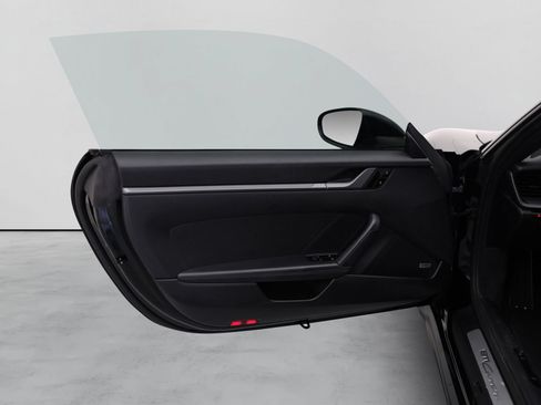 Used 2020 Porsche 911 Carrera RWD image 29
