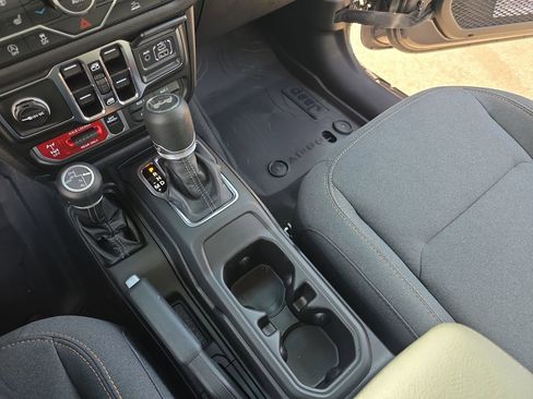 New 2026 Jeep Wrangler Unlimited Sport image 23