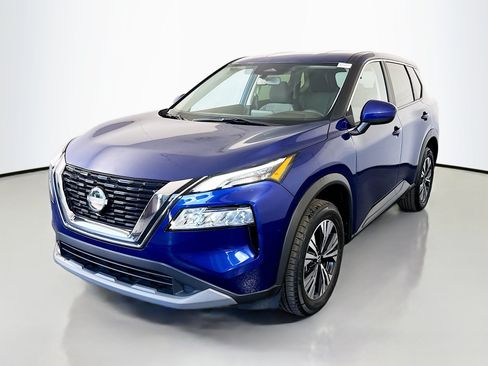 Used 2023 Nissan Rogue SV FWD image 4