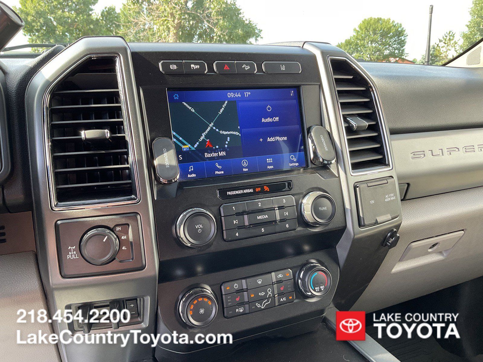 Used 2020 Ford F350 XLT w/ XLT Premium Package AWD/4WD image 27
