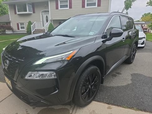 Used 2023 Nissan Rogue SV w/ SV Premium B Package AWD/4WD image 2