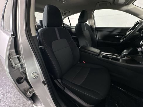 Certified 2023 Nissan Sentra SV image 31