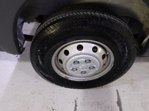 Used 2018 RAM ProMaster 2500 FWD image 34