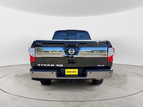 Used 2019 Nissan Titan Platinum Reserve w/ Platinum Utility Package AWD/4WD image 4