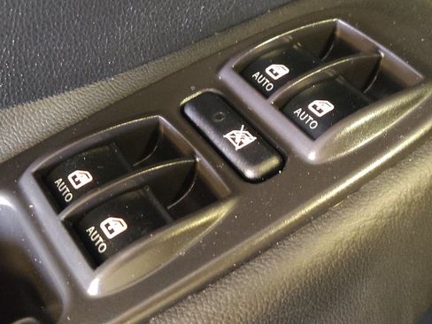 Used 2016 FIAT 500L Trekking image 27