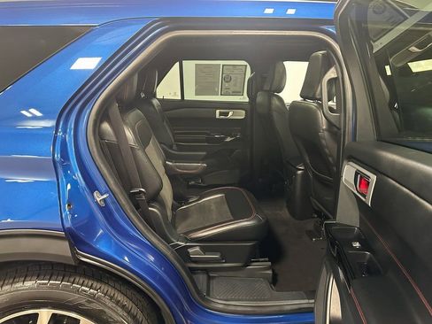 Used 2022 Ford Explorer ST-Line w/ Class IV Trailer Tow Package image 86