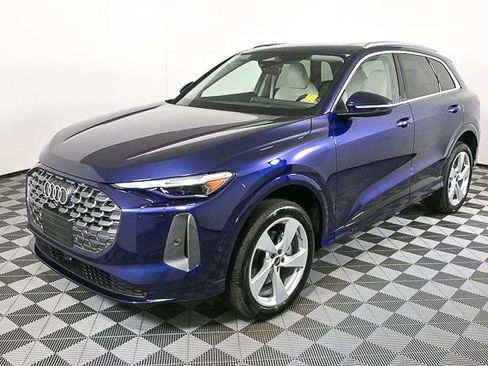 New 2025 Audi Q5 2.0T Premium Plus image 32