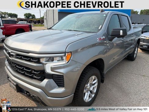 Used 2024 Chevrolet Silverado 1500 RST w/ Convenience Package II AWD/4WD image 1