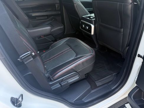 Used 2023 Ford Expedition Limited RWD image 39