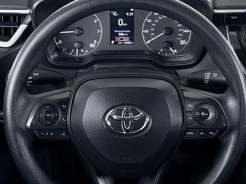 Used 2023 Toyota Corolla LE FWD image 8