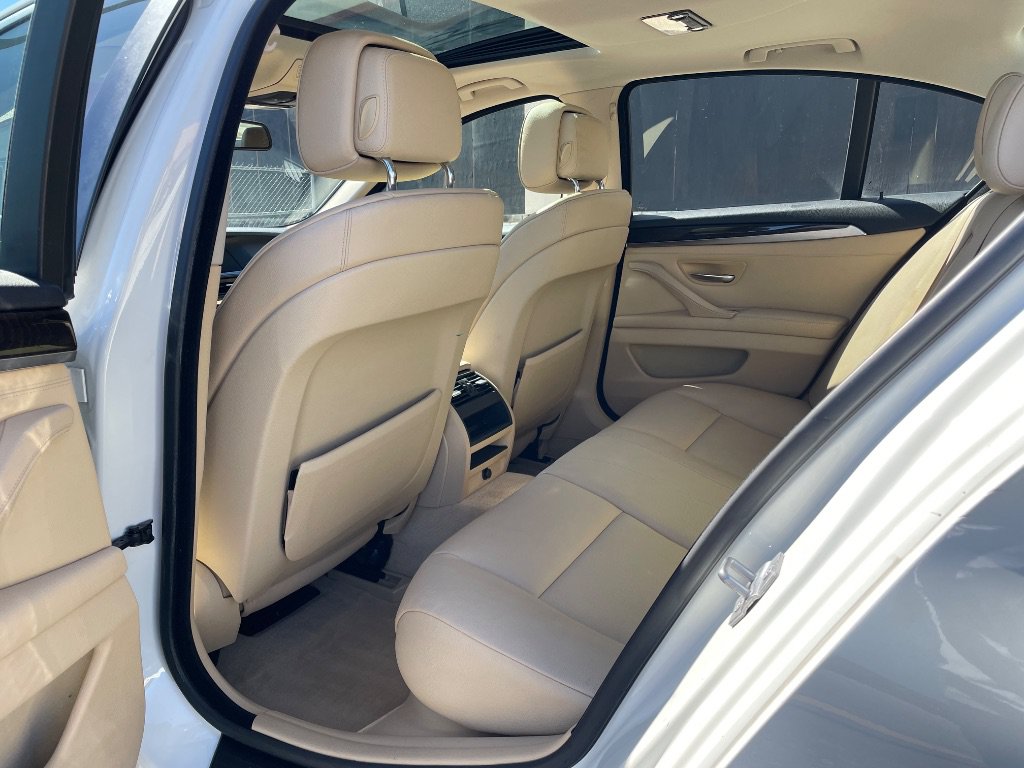 Used 2013 BMW 535i Sedan RWD image 14