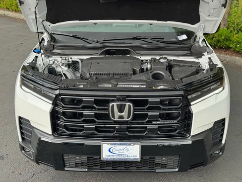 New 2026 Honda Pilot Black Edition image 38
