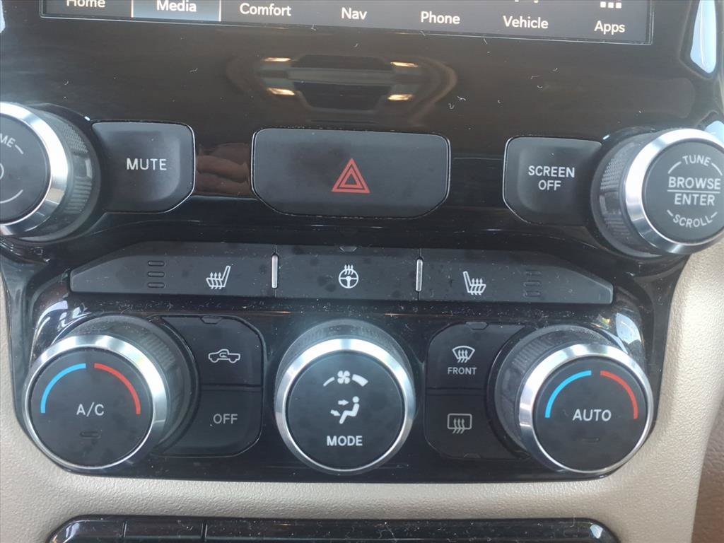 Used 2022 RAM 2500 Laramie w/ Snow Chief Group AWD/4WD image 15