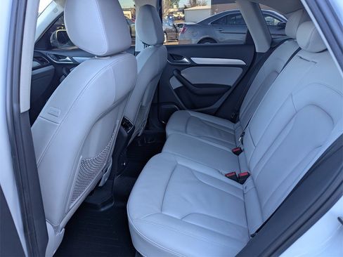 Used 2015 Audi Q3 2.0T Prestige w/ Prestige Package image 14