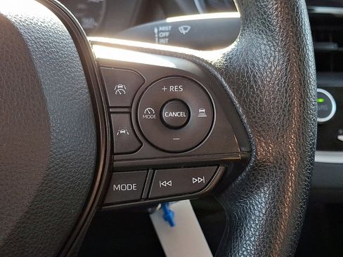 Used 2023 Toyota Corolla LE image 23