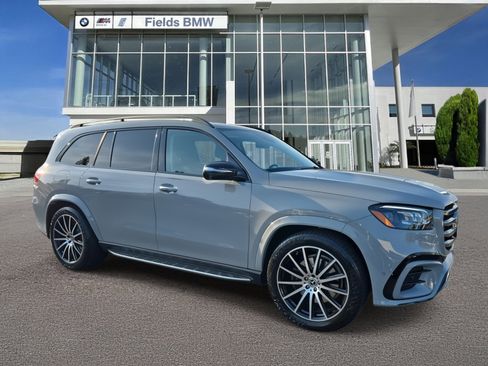Used 2024 Mercedes-Benz GLS 580 4MATIC image 1