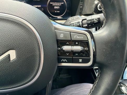 Used 2023 Kia Sorento SX FWD image 61