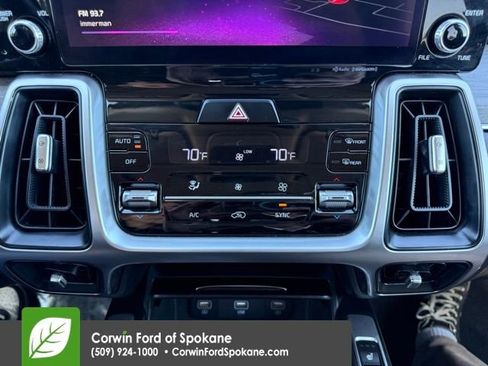 Used 2022 Kia Sorento S w/ Panoramic Sunroof Package AWD/4WD image 30