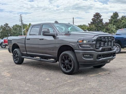 Used 2025 RAM 2500 Big Horn AWD/4WD image 2