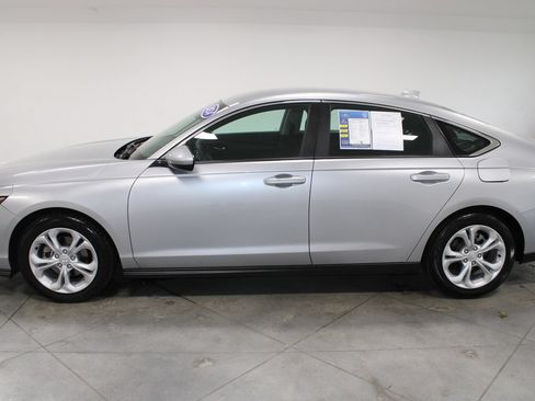 Used 2024 Honda Accord LX image 6