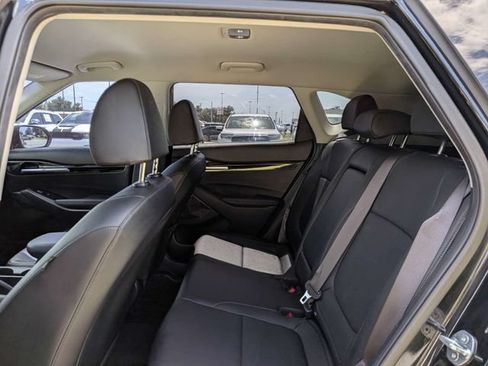 Used 2024 Kia Seltos EX FWD image 13