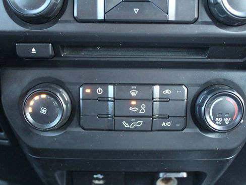 Used 2018 Ford F150 XL w/ Equipment Group 101A Mid image 17