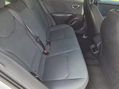 Used 2025 Kia K4 FWD image 34