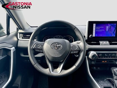 Used 2023 Toyota RAV4 XLE Premium FWD image 30