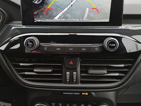 Used 2025 Ford Escape ST-Line image 21